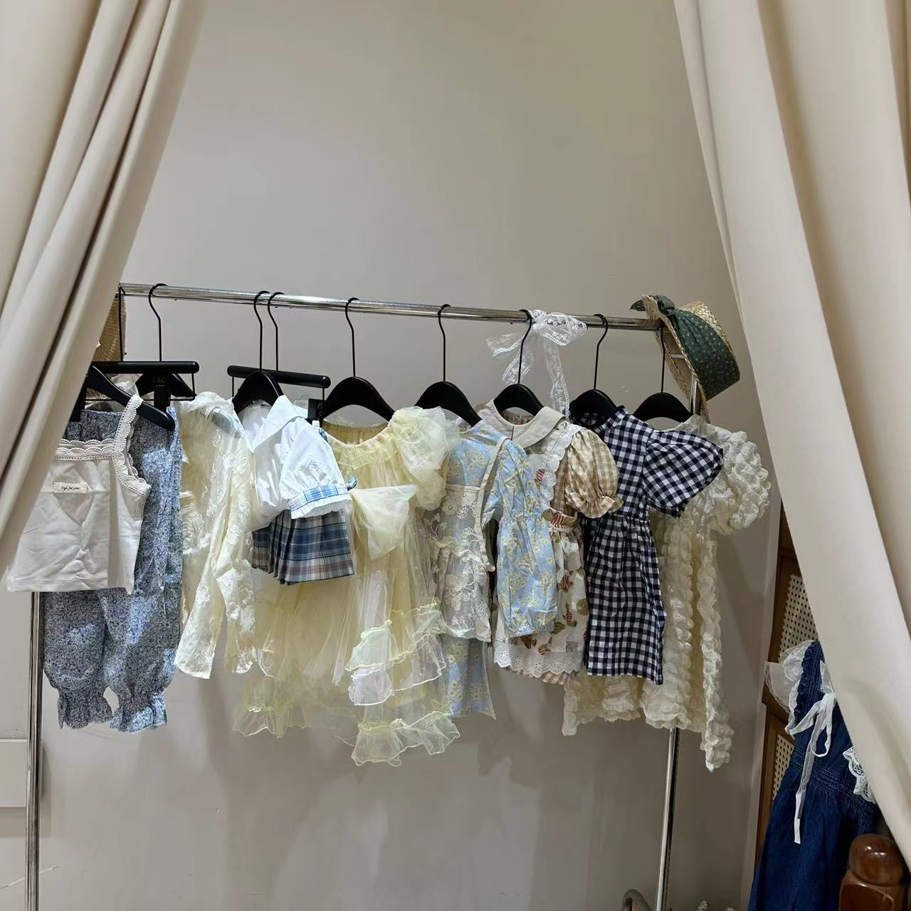 童装春夏连衣裙卫衣