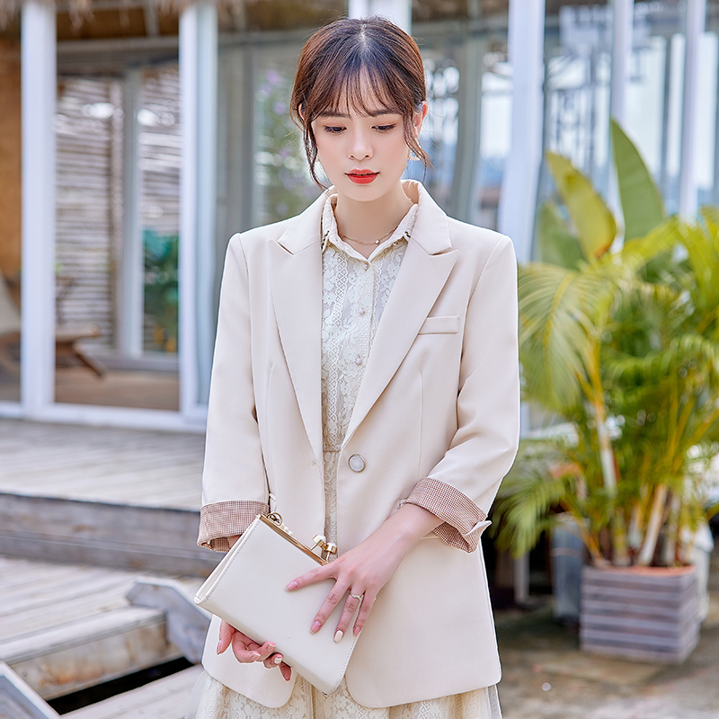 209-499  时尚百搭小西装外套女