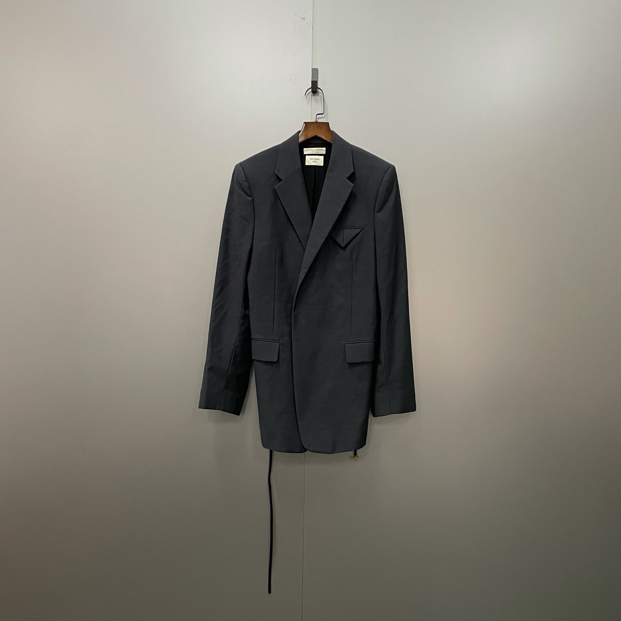 Bottega Veneta BV 灰色西服 40码/98新/公价15000/无配件 bc9135