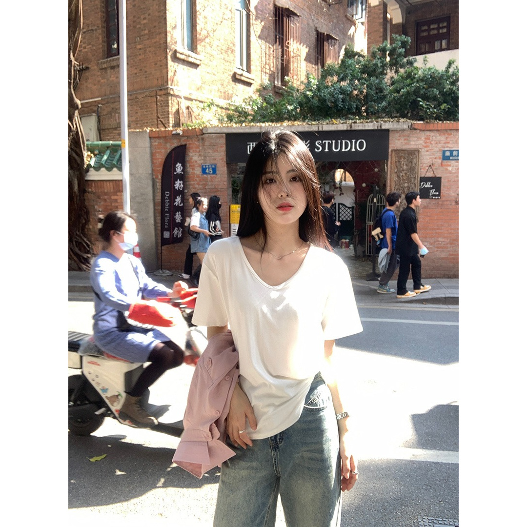 白色正肩短袖t恤女夏季2025年新款慵懒风宽松显瘦别致U领法式上衣