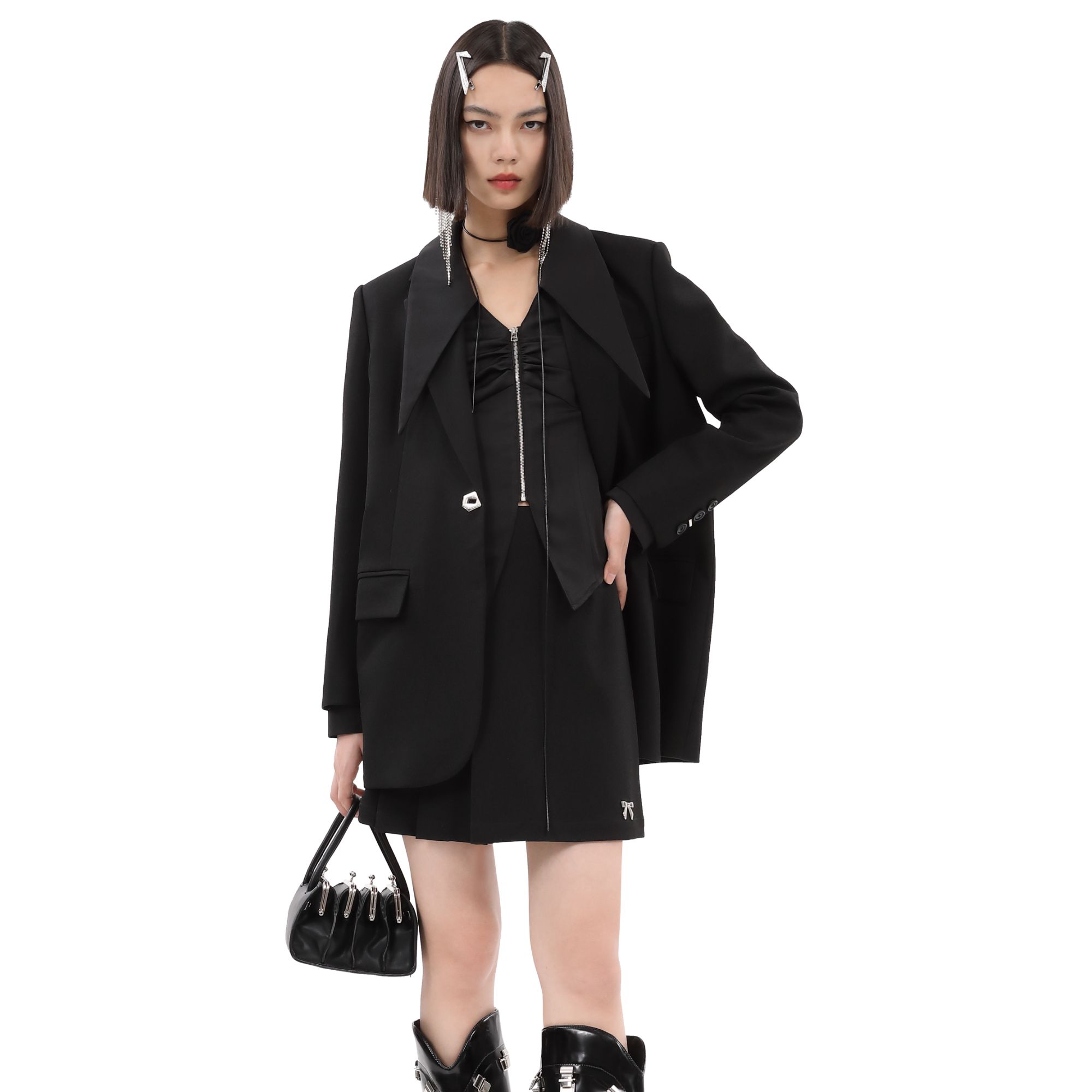 DNCY字母烫钻外套DA34506186