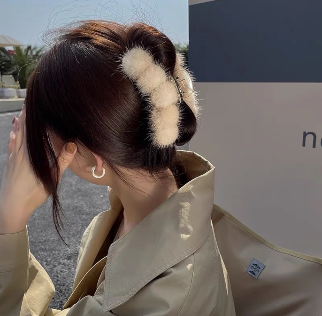新水貂毛球抓夹女气质百搭刘海顶夹半扎马尾毛毛发夹脑后勺卡子