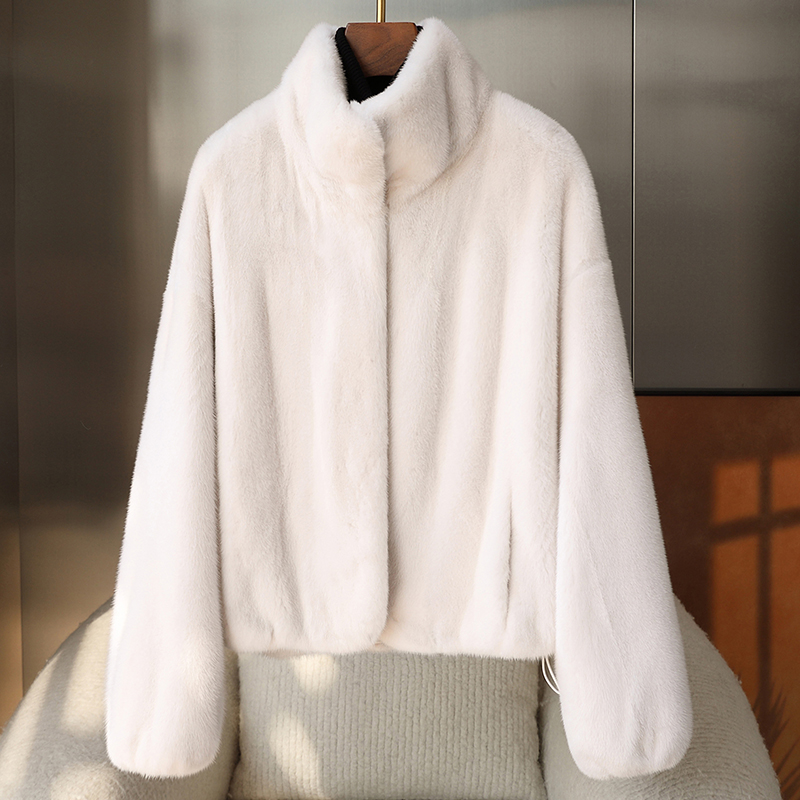 进口天鹅绒貂皮大衣女整貂2025冬季新款水貂毛皮草时尚年轻款外套