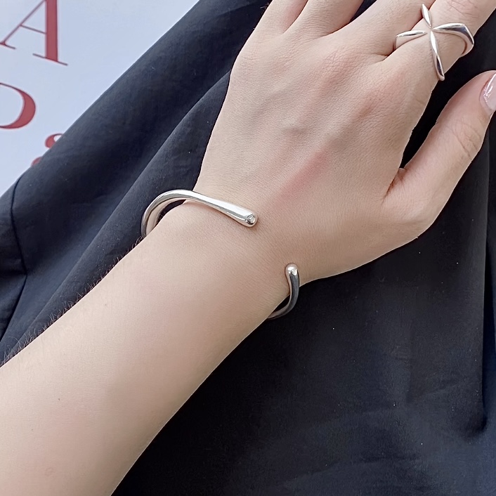 925银手镯 莫比乌斯方形手镯女ins冷淡风轻奢小众简约百搭银手镯