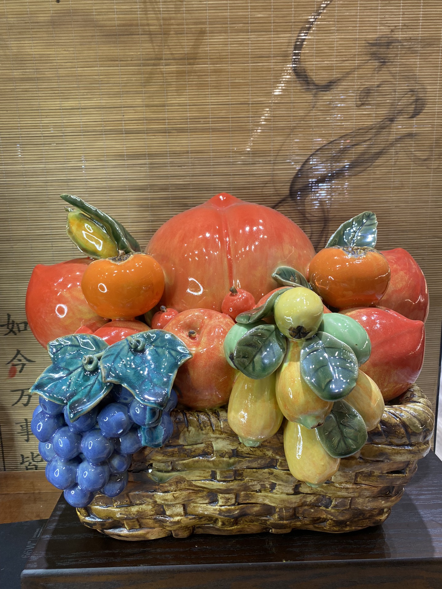 《庆丰年》果篮手工制作陶瓷创意摆件；尺寸：40*30*32