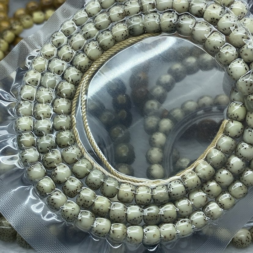 【闪购商品】星月菩提吊坠李****猪