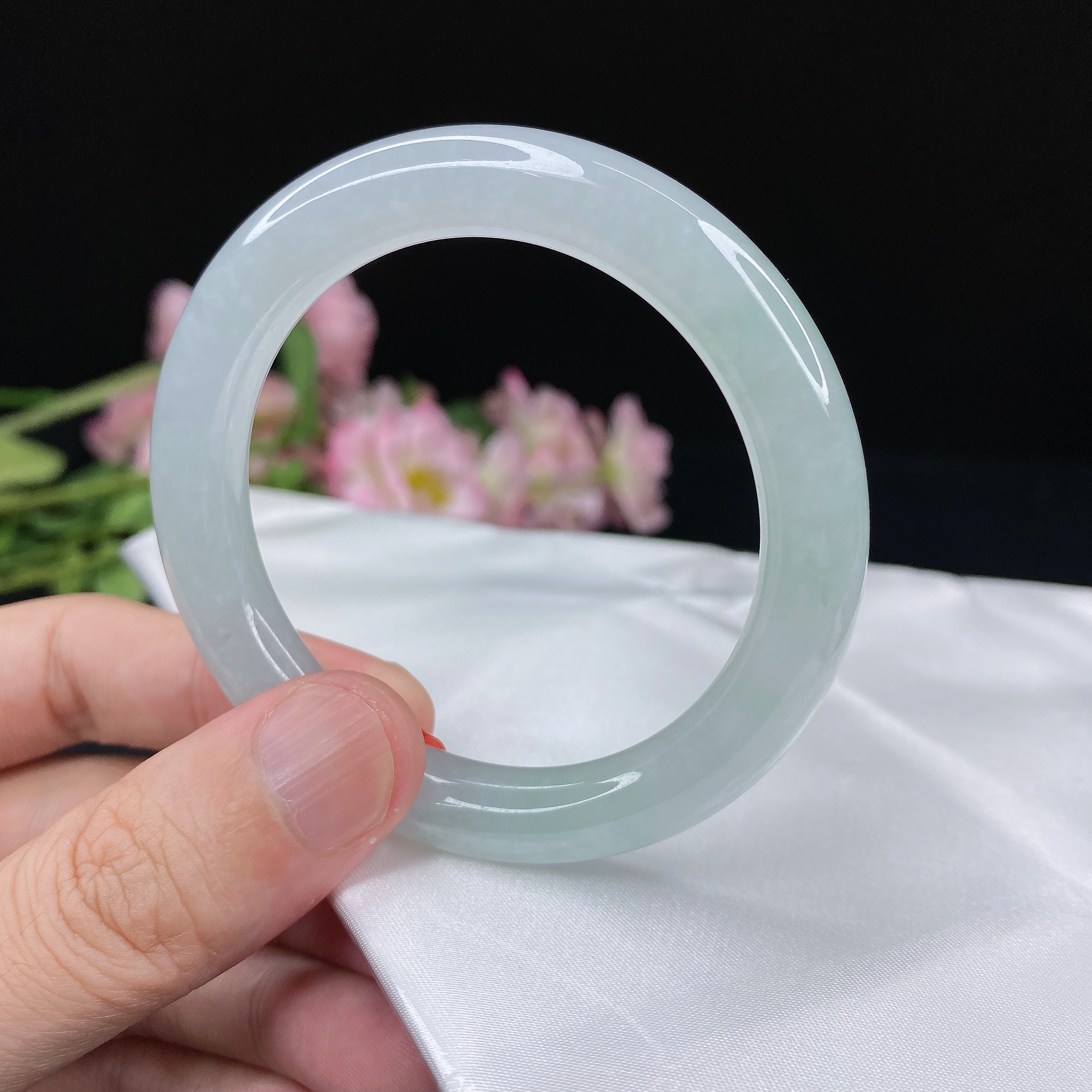 369 缅甸天然翡翠A货手镯54-9.9mm老坑冰种飘绿晴底厚装胖圆条