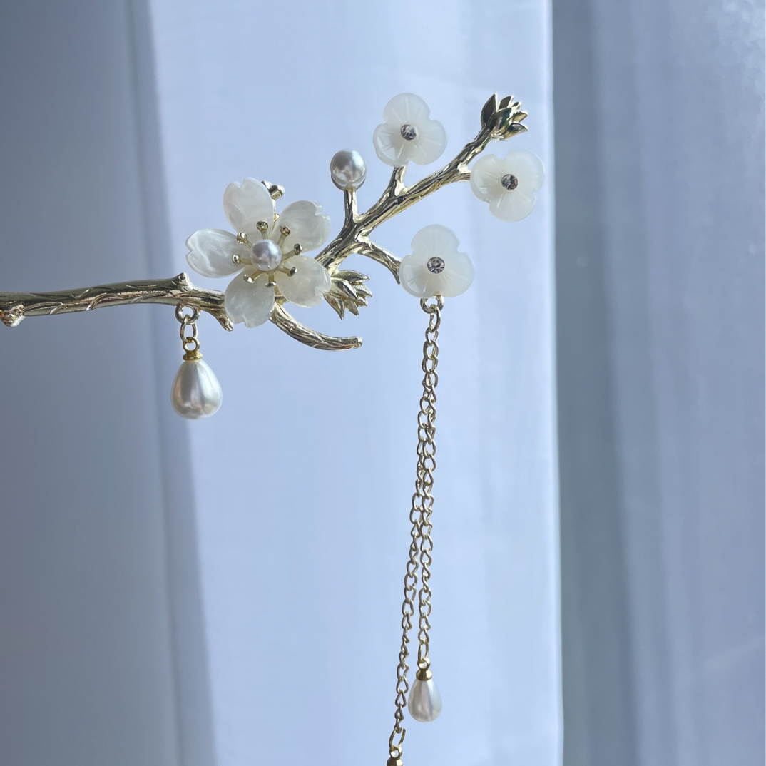 2038 新款新中式珍珠流苏发簪花朵气质盘发国风