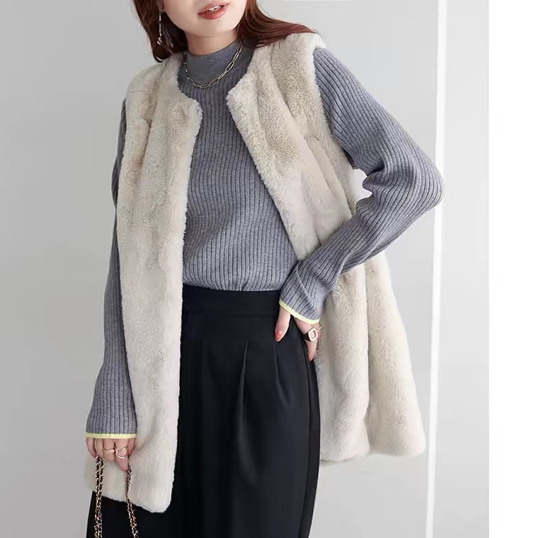 日单毛绒马甲女款两色