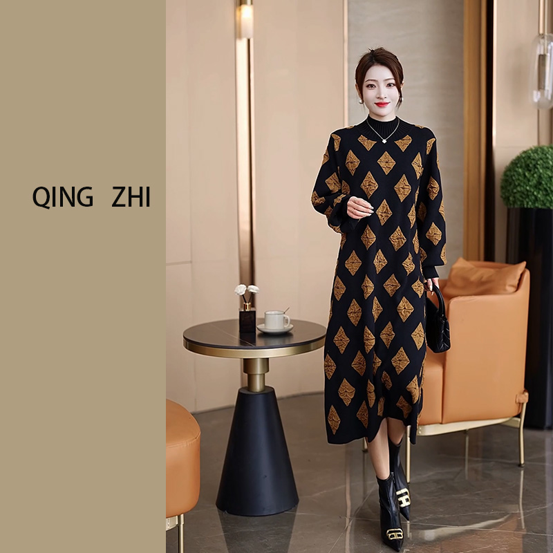 【金色年华】2025新款冬季百搭气质遮肚显瘦时尚休闲毛衣连衣裙