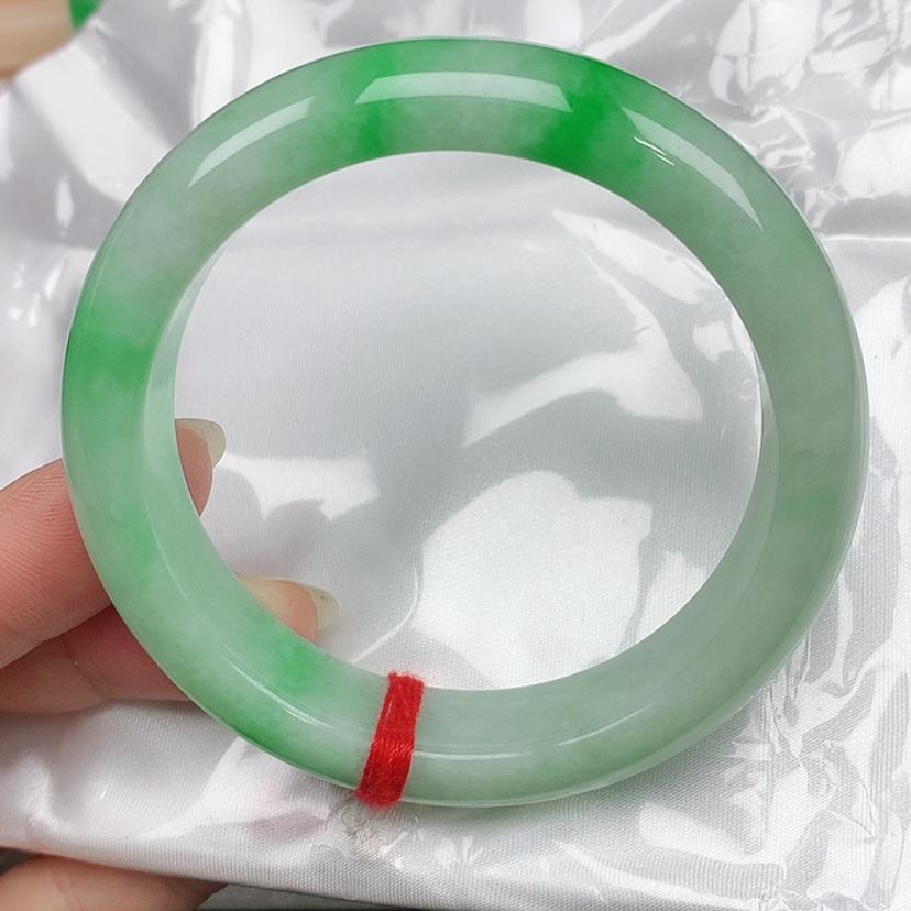 【闪购商品】翡翠手镯未镶嵌