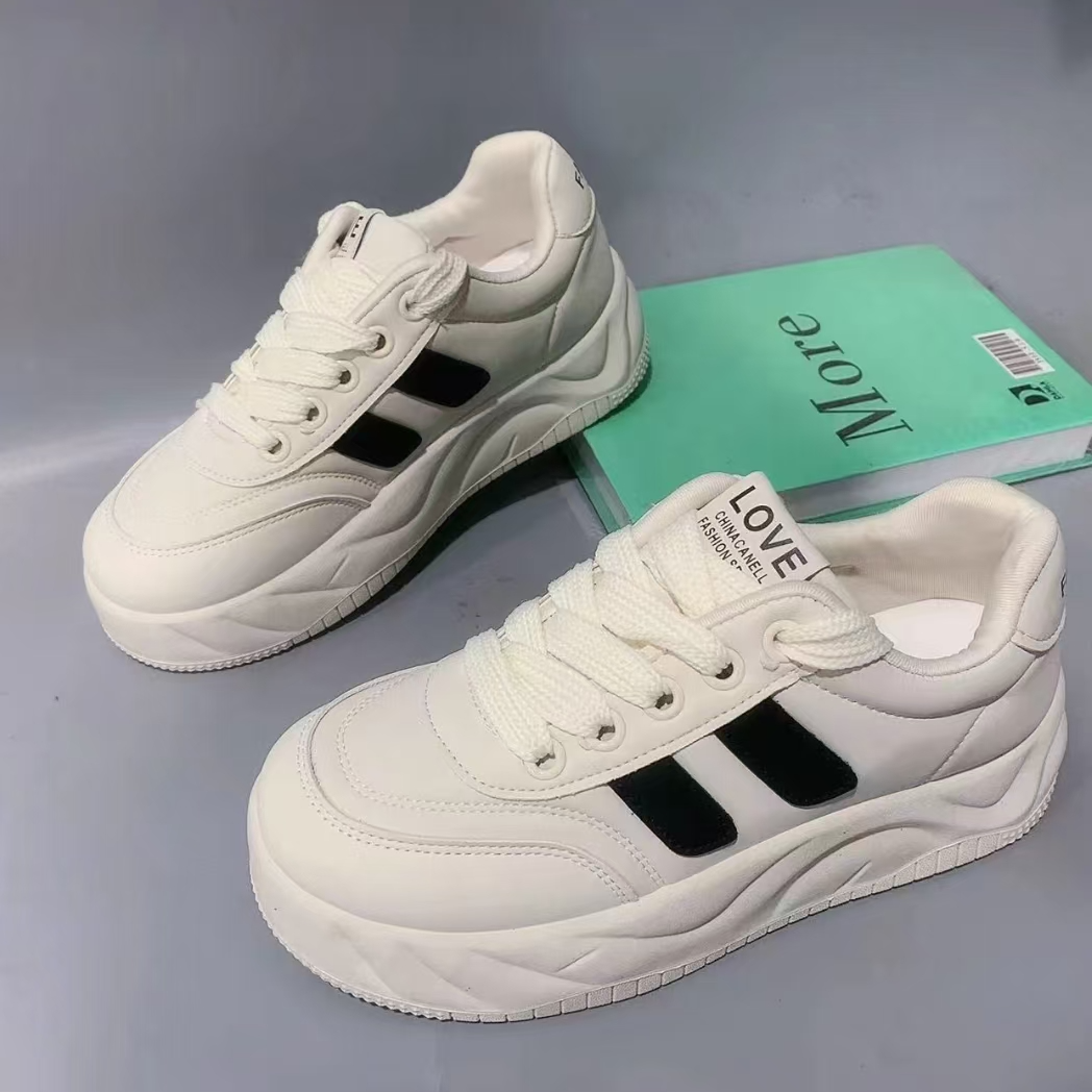 春季爆款面包休闲鞋819