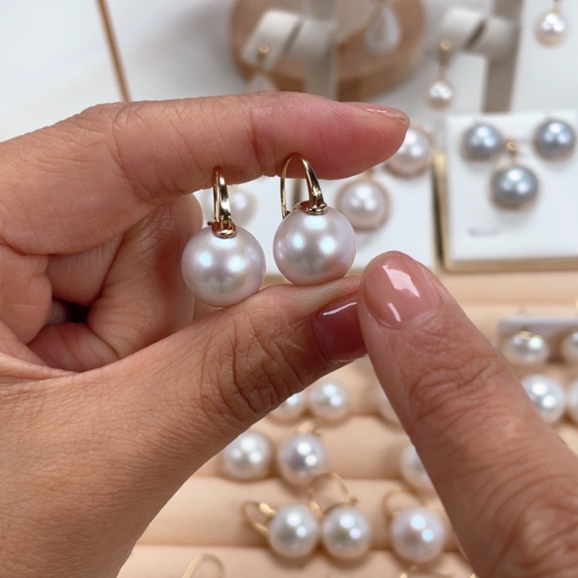 【闪购商品】淡水珍珠耳饰18K金镶嵌11-12