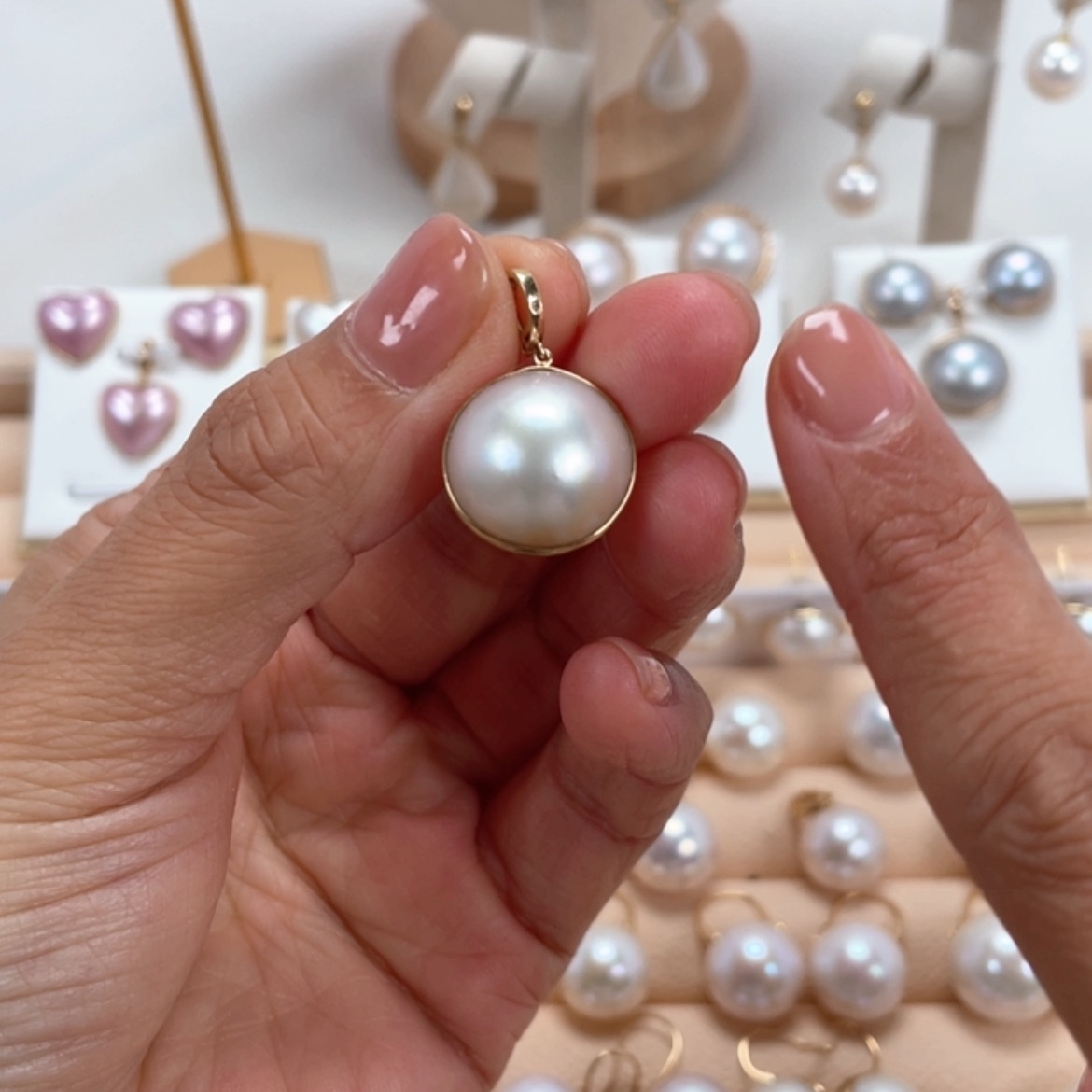 【闪购商品】拼合珍珠（马贝珠）吊坠(不含链)18K金镶嵌15-16