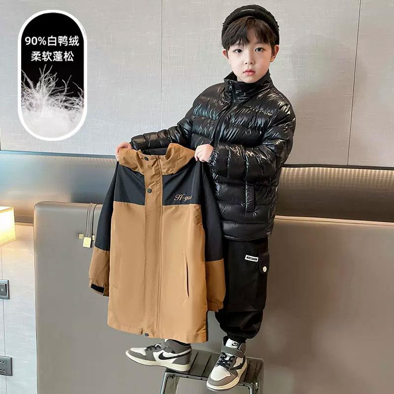安踏流行儿童套装男童冲锋衣三合一可拆卸2023新款秋冬季羽绒服大