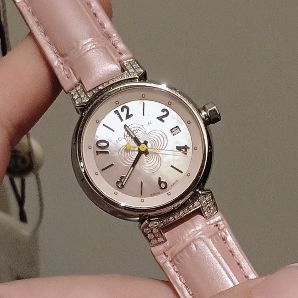 路易威登/石英表/表径28/95新/240825DY0031