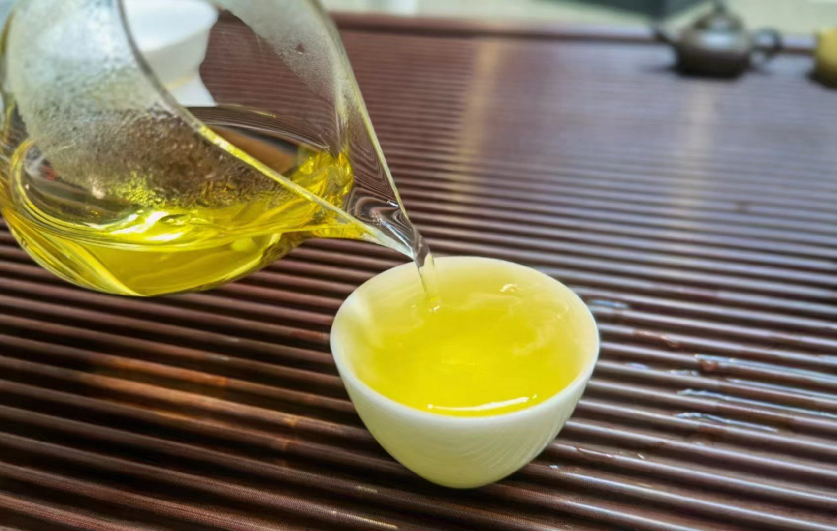 冰岛老寨26号 鲑鱼哥2024高货散料红桶装