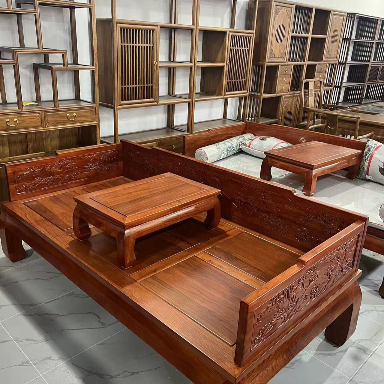 北方榆木罗汉床全材山水罗汉床