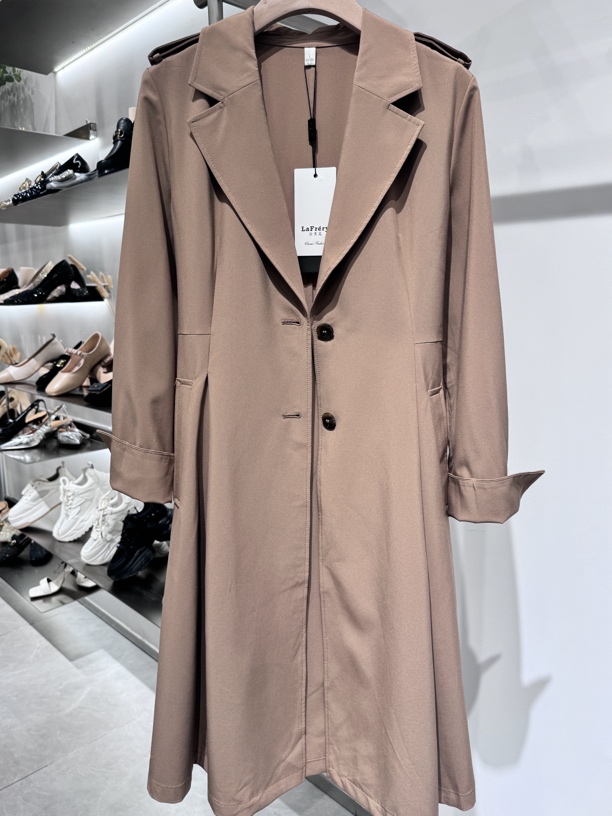 【方圆服饰】时尚气质收腰秋装薄款风衣