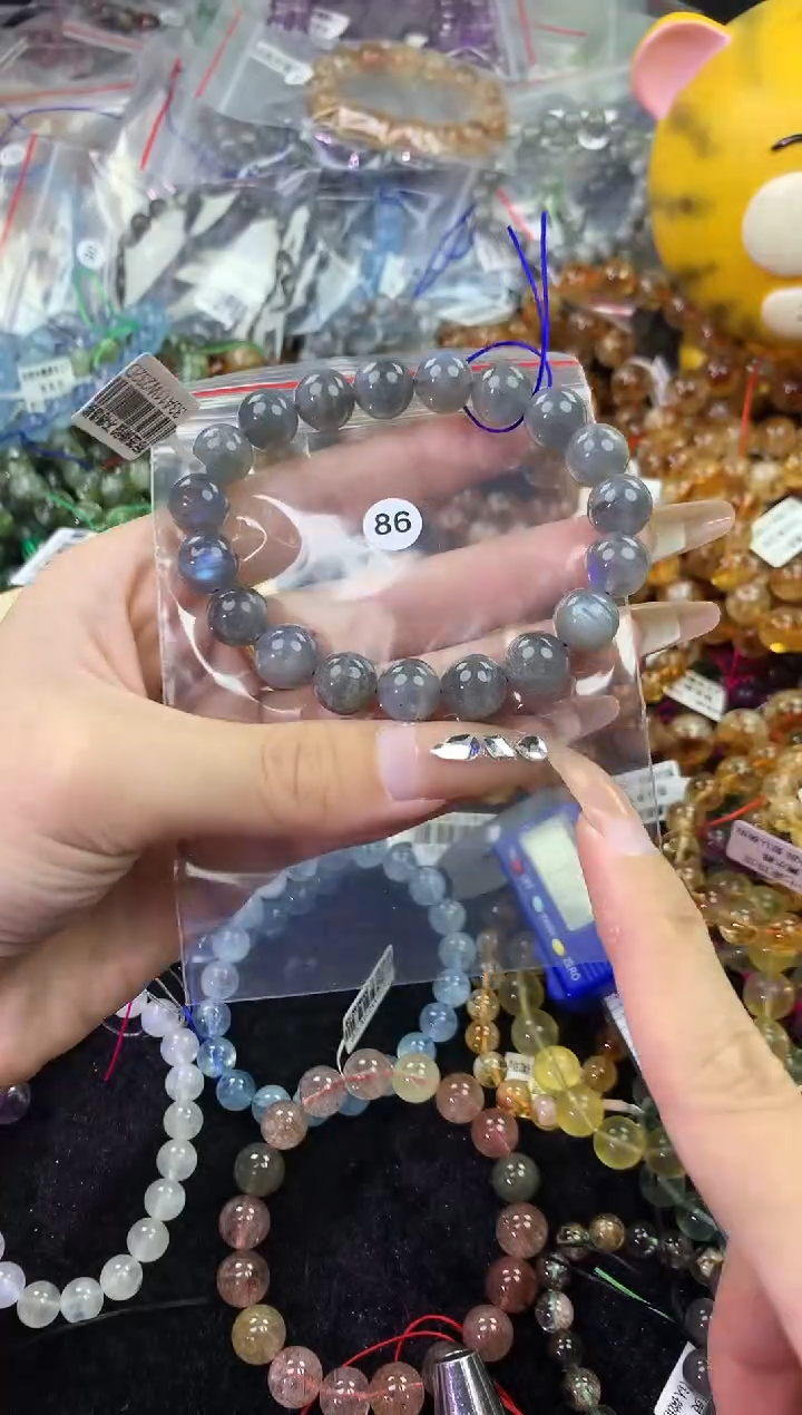 【闪购商品】水晶手串未镶嵌灰月光卡10