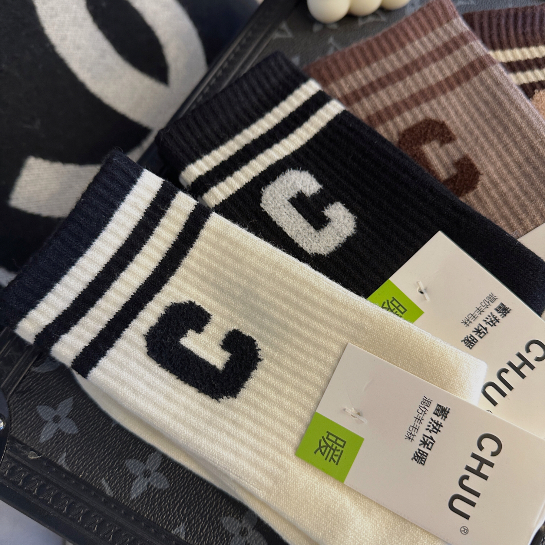 STYLE YINZ时尚保暖字母袜子 YP3052#