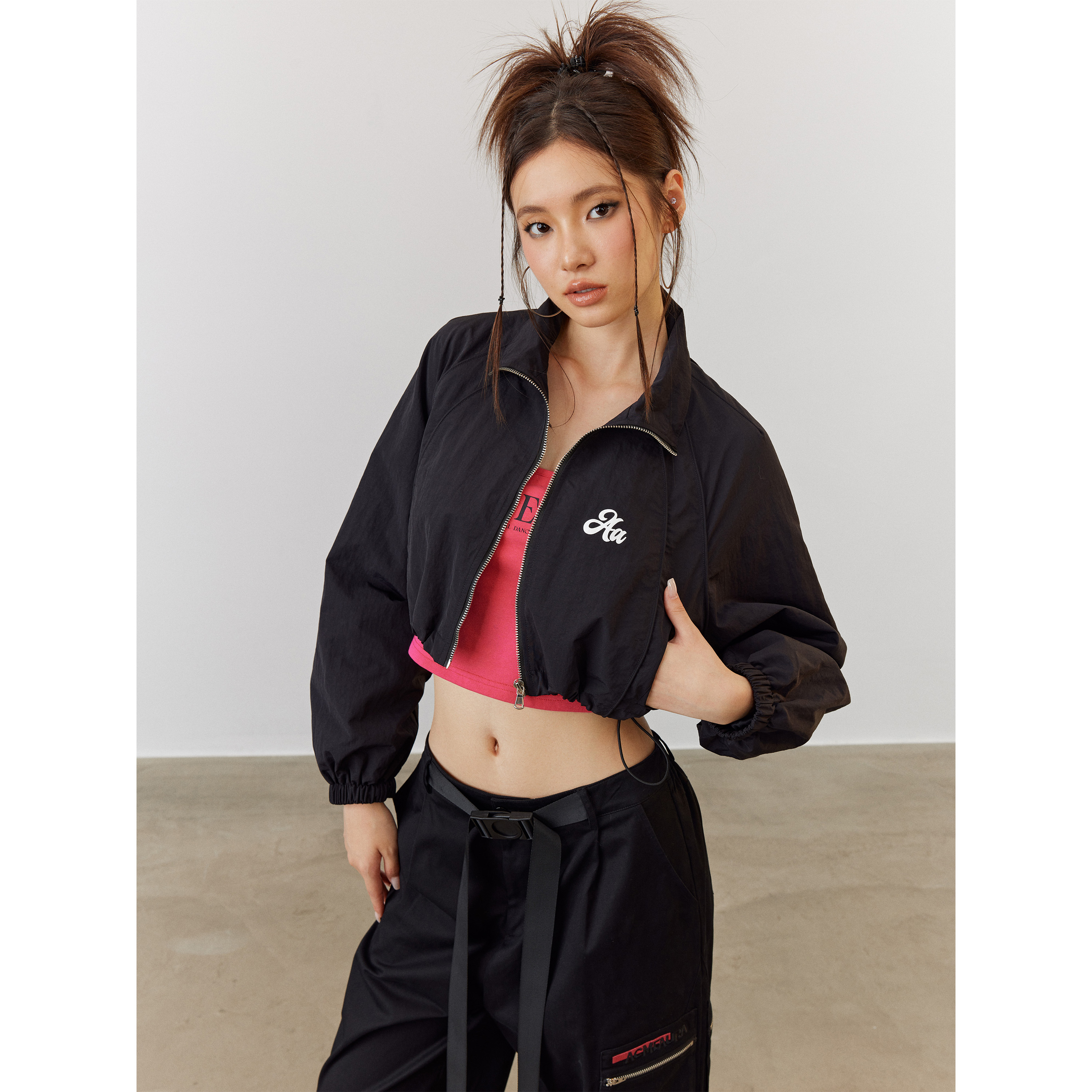 ACMEAURA23086美式复古秋季高领辣妹拉链上衣速干女士外套女短款