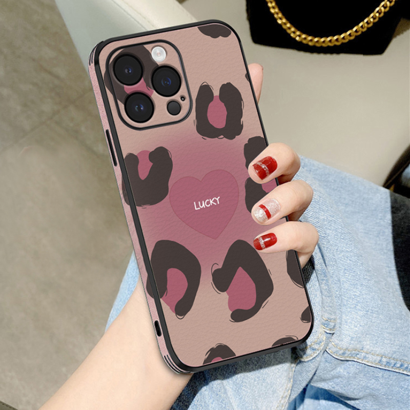 适用苹果14promax手机壳高档奢华皮质iPhone14Pro粉色爱心豹纹13p