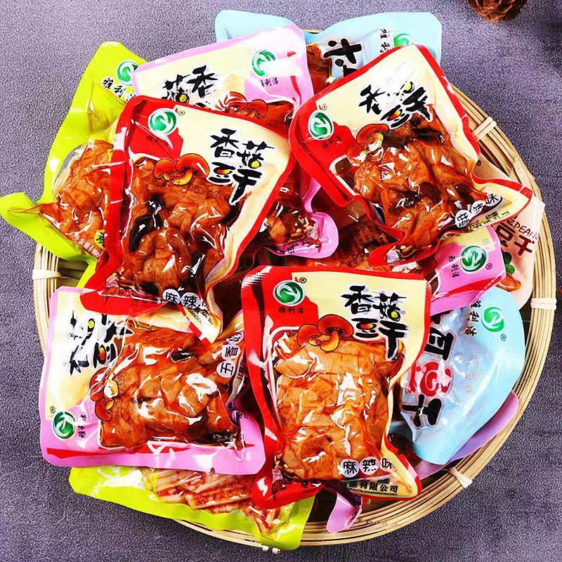 网红麻辣豆干小零食品小包装辣条手撕五香豆干香菇充饥夜宵整笋1g