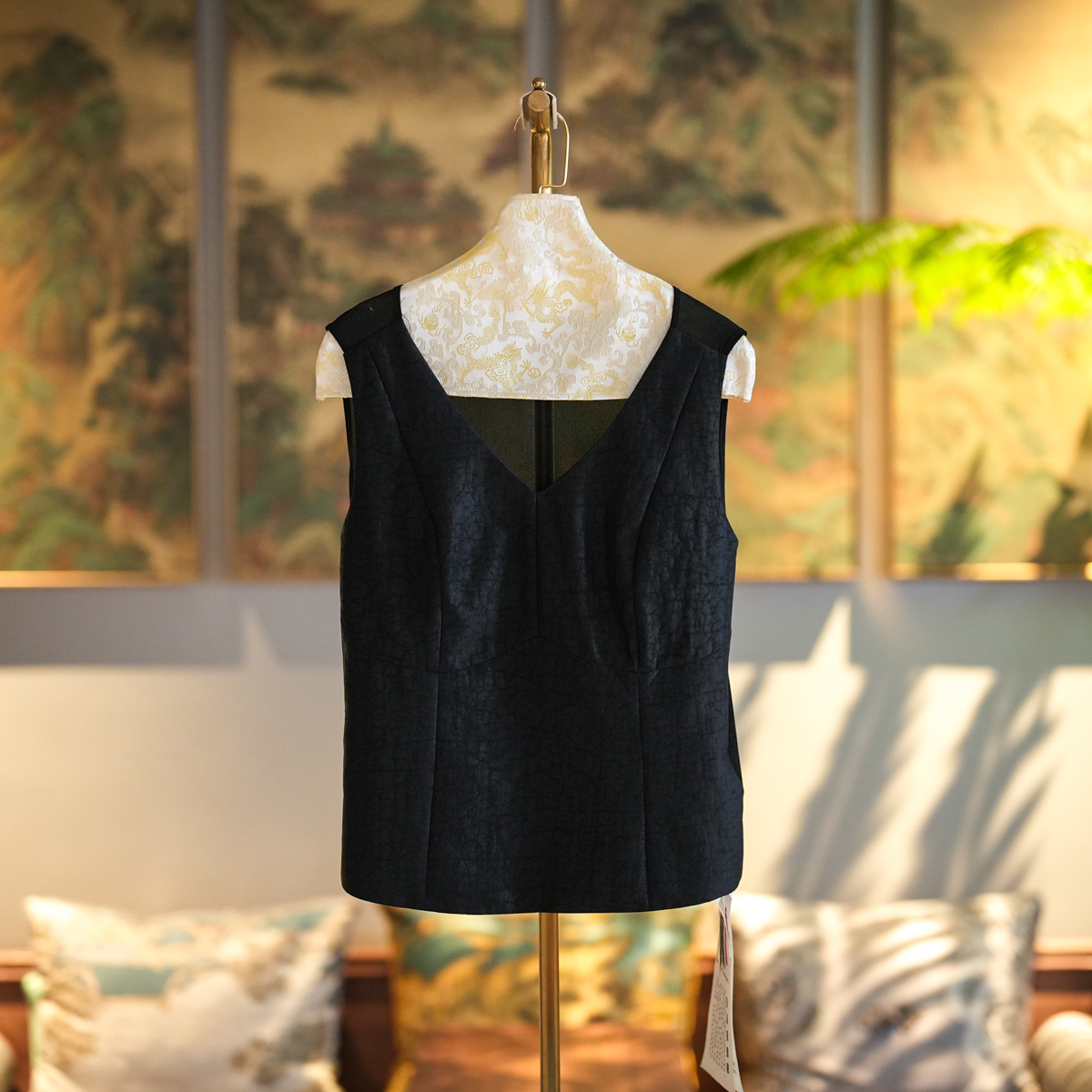 蓝大【墨】龟裂纹无袖气质时尚百搭纯色显瘦女装休闲背心9289