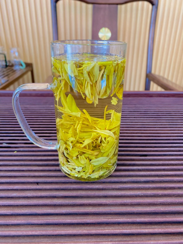 65黄金芽茶片 筛于五百以上明前茶上的 拍三斤送万象杯