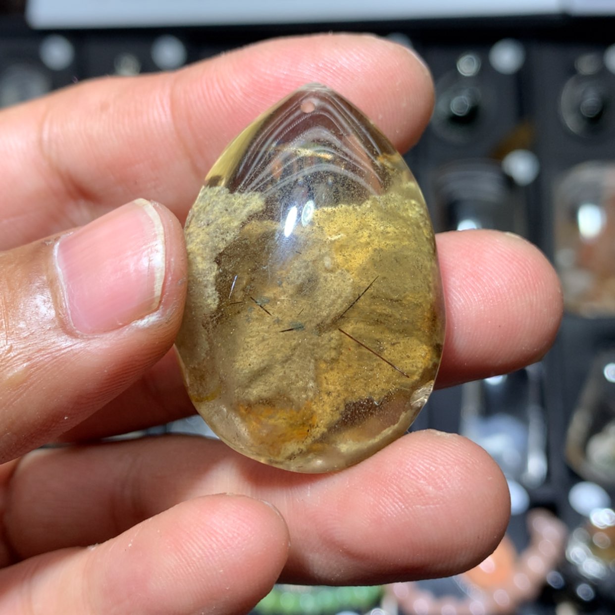 【闪购商品】水晶颈饰未镶嵌