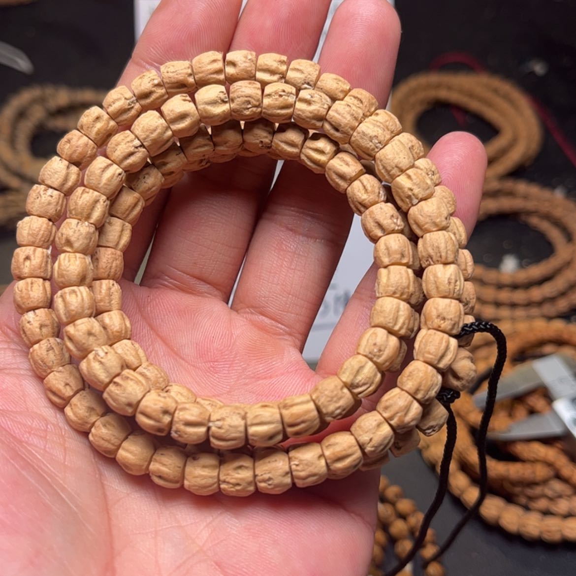 【闪购商品】柏香籽/百香籽吊坠