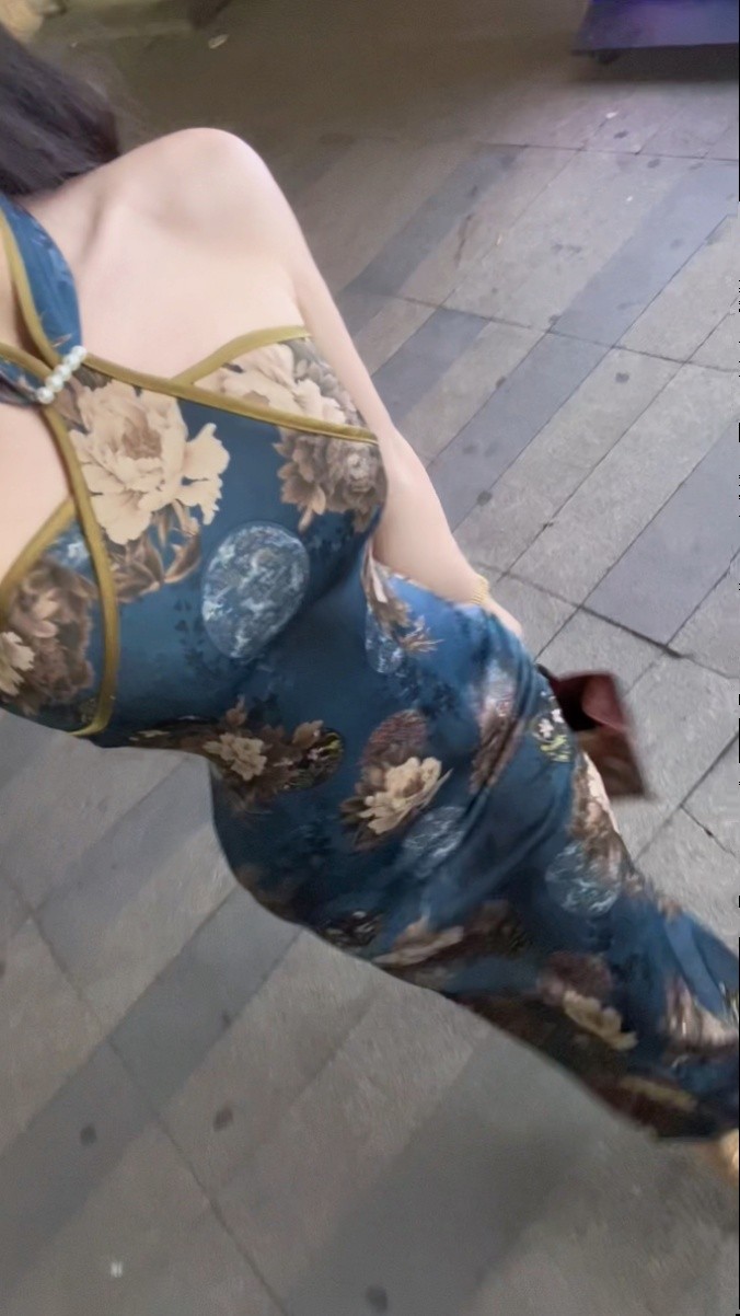 LHMknk1画报夫人原创自制新中式国风改良纯欲 风情万种旗袍连衣裙