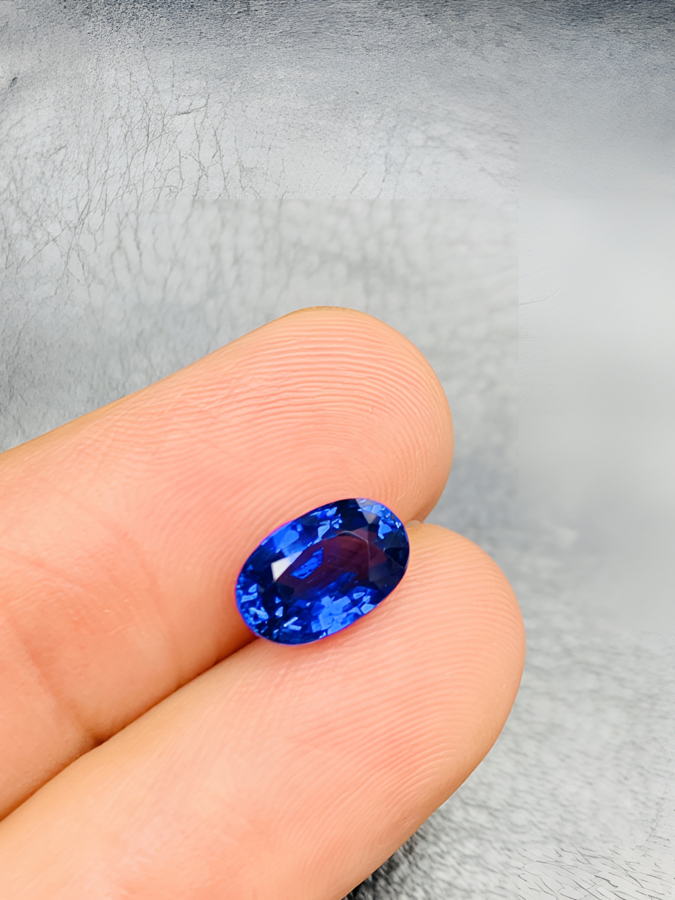 矢车菊色 蓝宝石重量2.36克拉