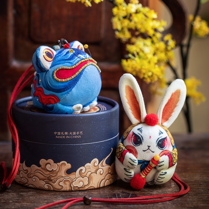 刺绣挂件手工diy材料包兔子布偶桂花香囊银蟾自制平安符