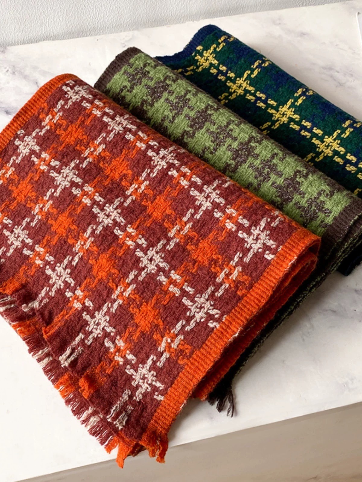 秋冬新款爆款小众高级羊毛围巾披肩简约优雅时尚百搭通勤保暖韩版