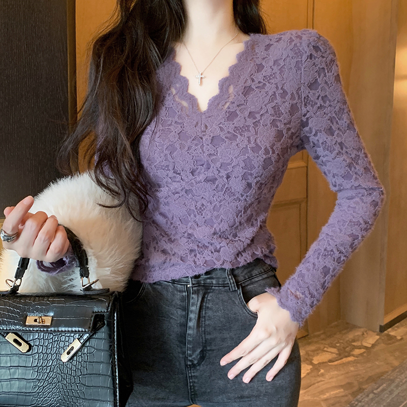 磨毛加绒蕾丝打底衫女秋冬小香风v领纯欲泡泡袖内搭上衣镂空小衫