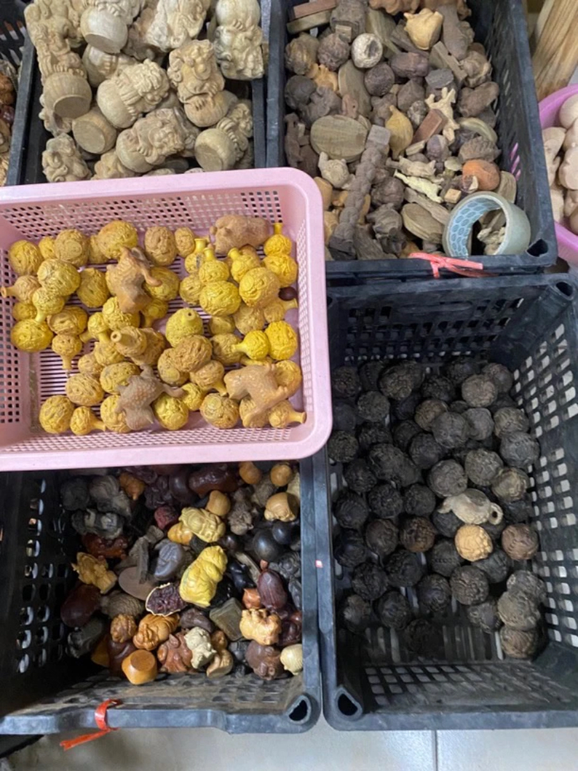 红木各种摆件瑕疵残缺半成品库存处理