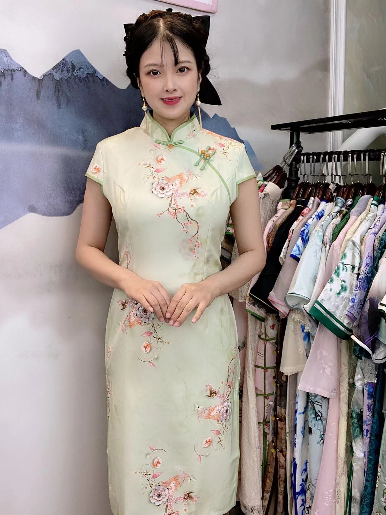 310  尺码偏小 卡码拍大  清凉 气质修身  单层青绿色旗袍