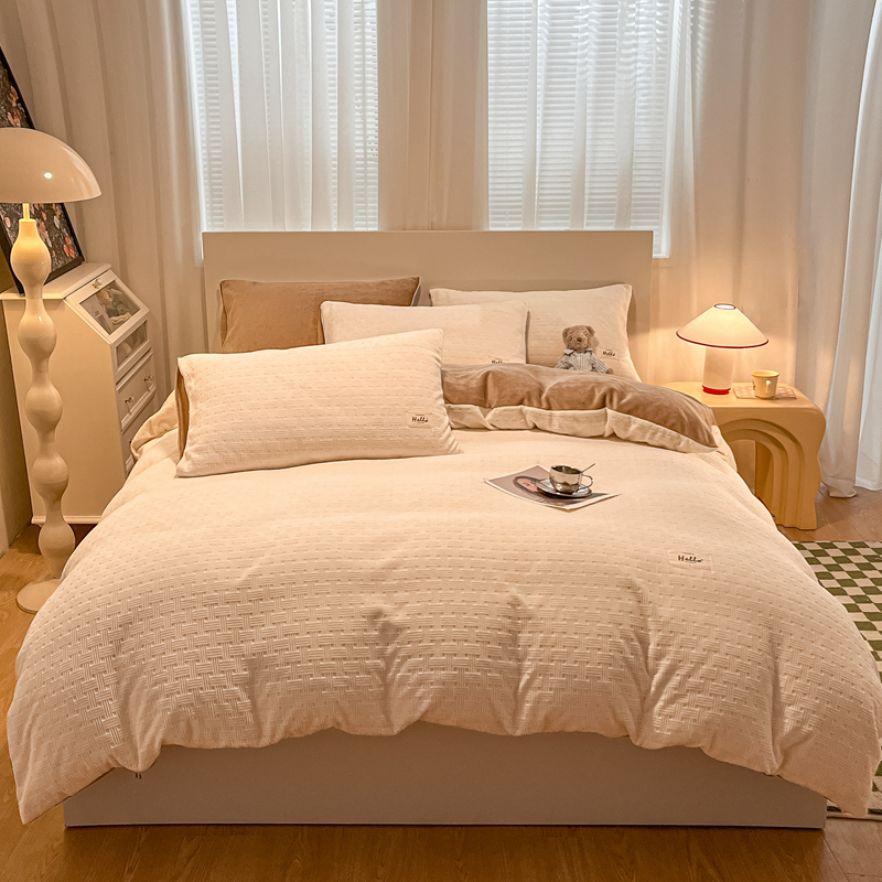 【晴美】立体雕花牛奶绒四件套-云朵系列