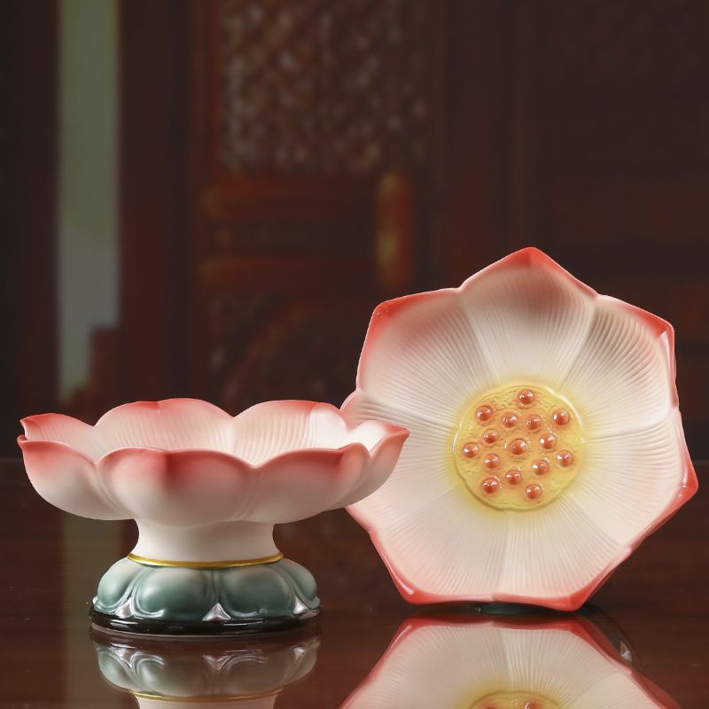 手绘莲花果盘纯手工高脚水果盘果碟陶瓷家用花瓣高货贡盘茶点盘