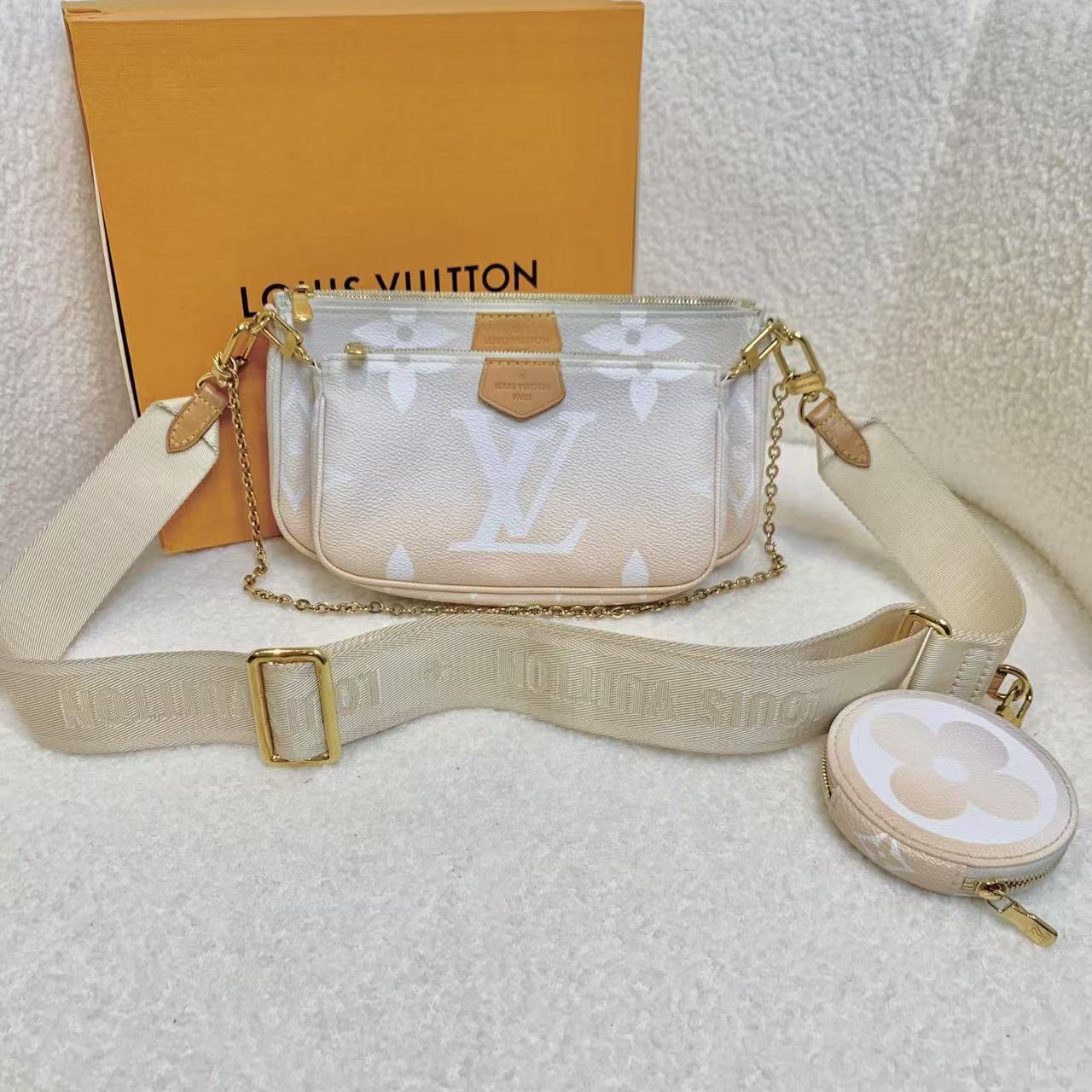 99新 LouisVuitton/路易威登 壹臻/渐变五合一斜挎包/52571446