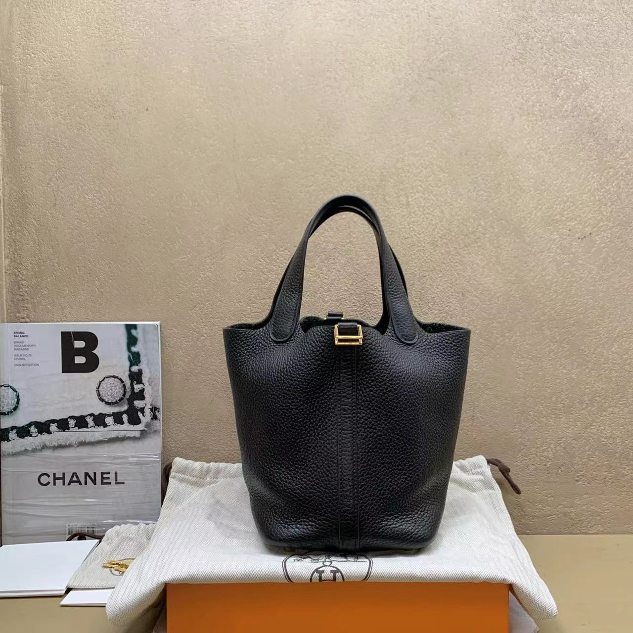95新  壹臻中古/预留Hermes 黑金菜篮子18v刻 45027135