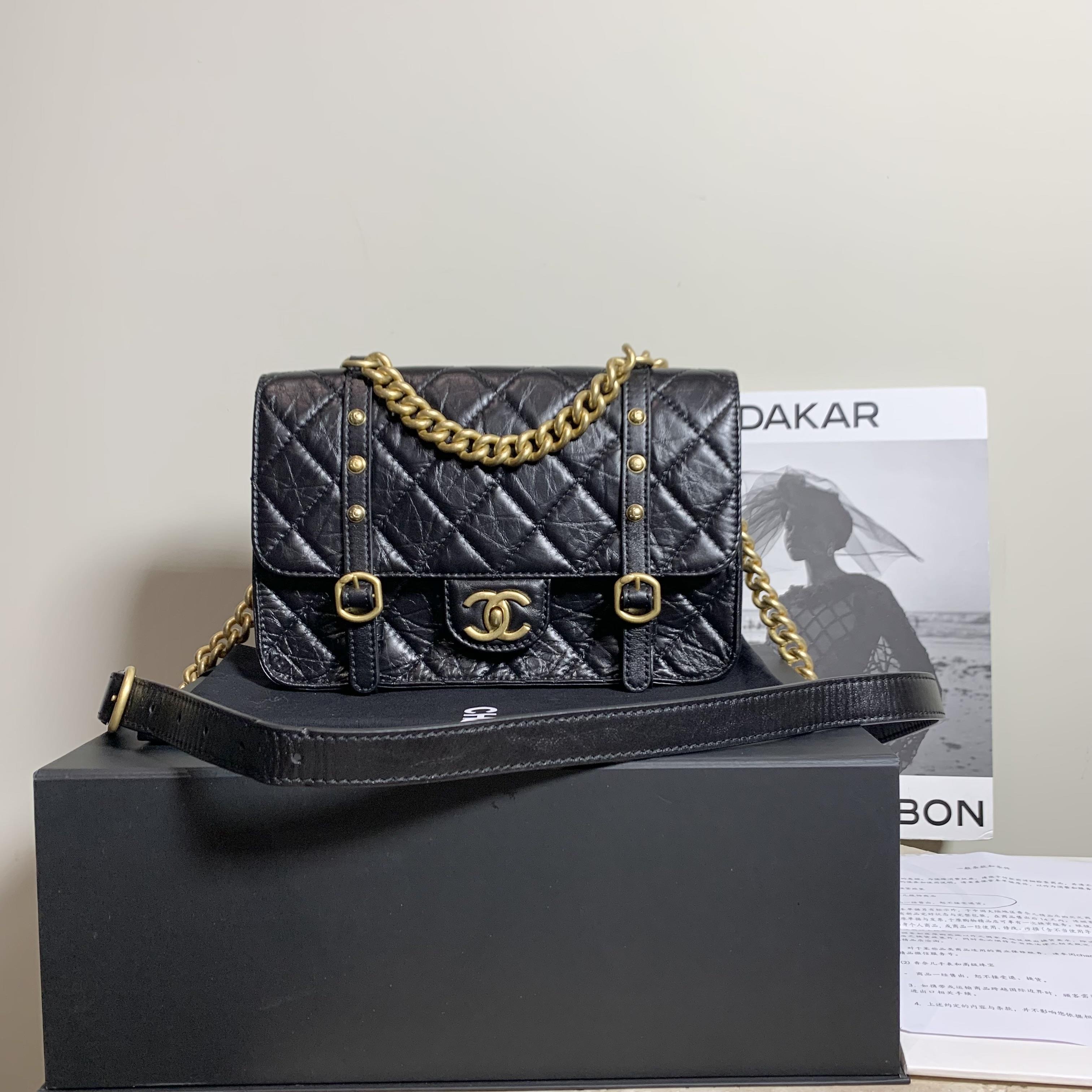 99新 Chanel/香奈儿 壹臻/21B 黑金剑桥邮差包/72271337