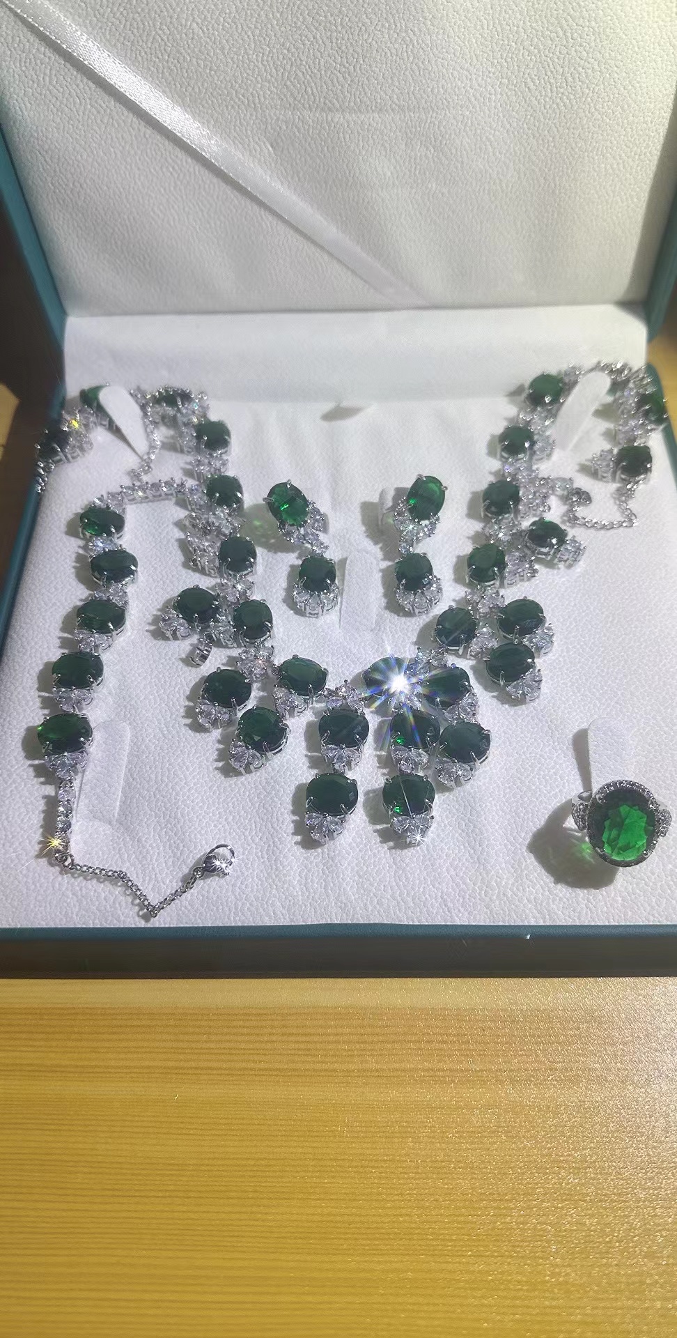 【境外专属】吊坠 JSG170-173奢华藏收级套盒多样性发一件