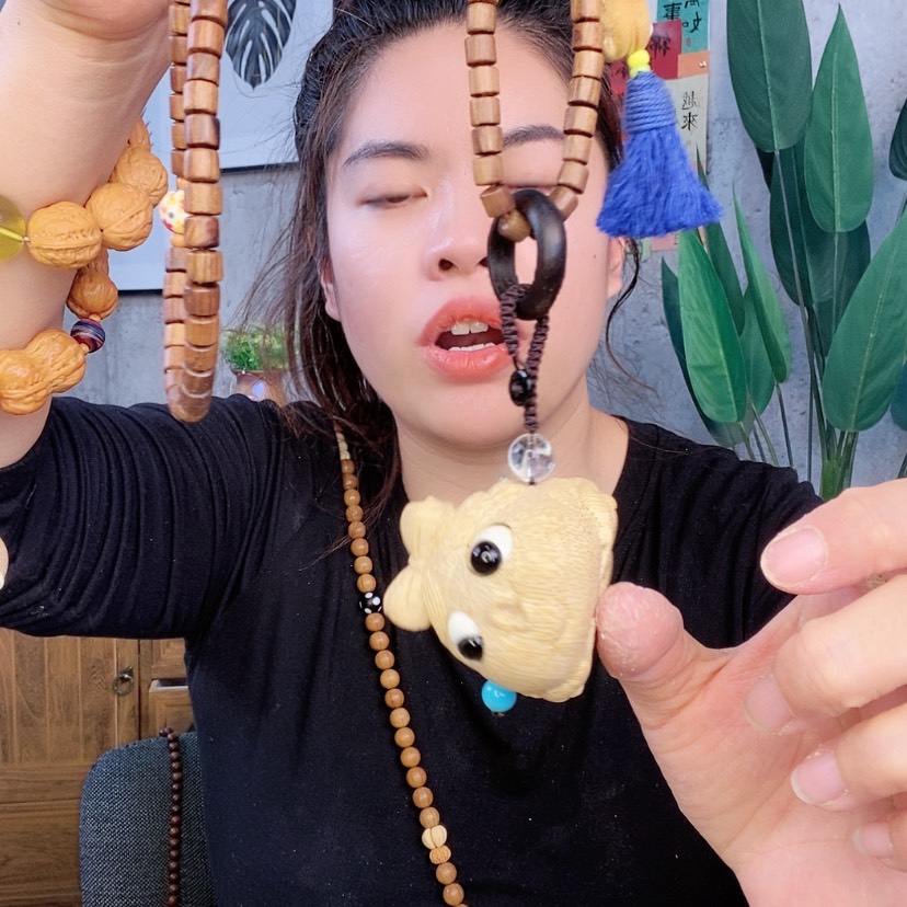 【闪购商品】竹根根雕多*