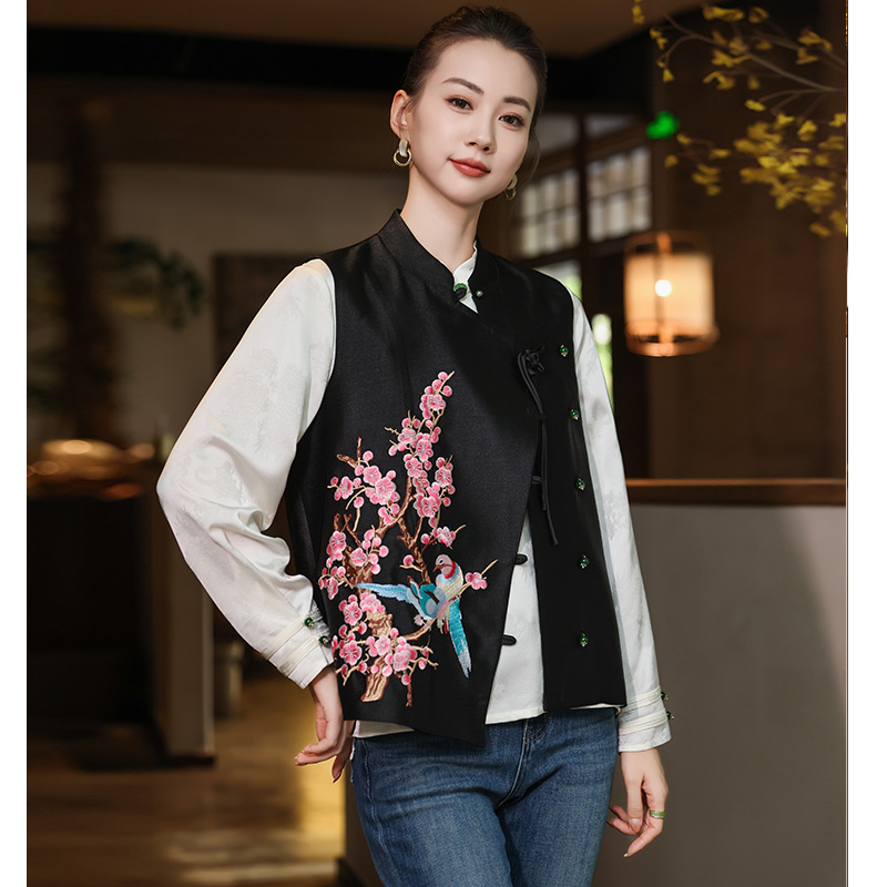 女装时尚复古提花绣花中式中国风民族风无袖秋冬宽松新中式马甲