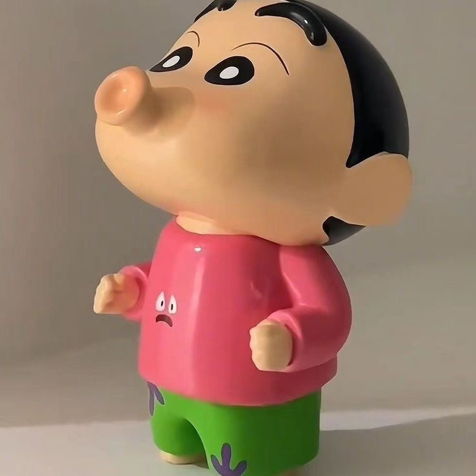 趣味Q版嘟嘟嘴蜡笔小新睡衣造型可爱卡通桌面装饰摆件礼物创意