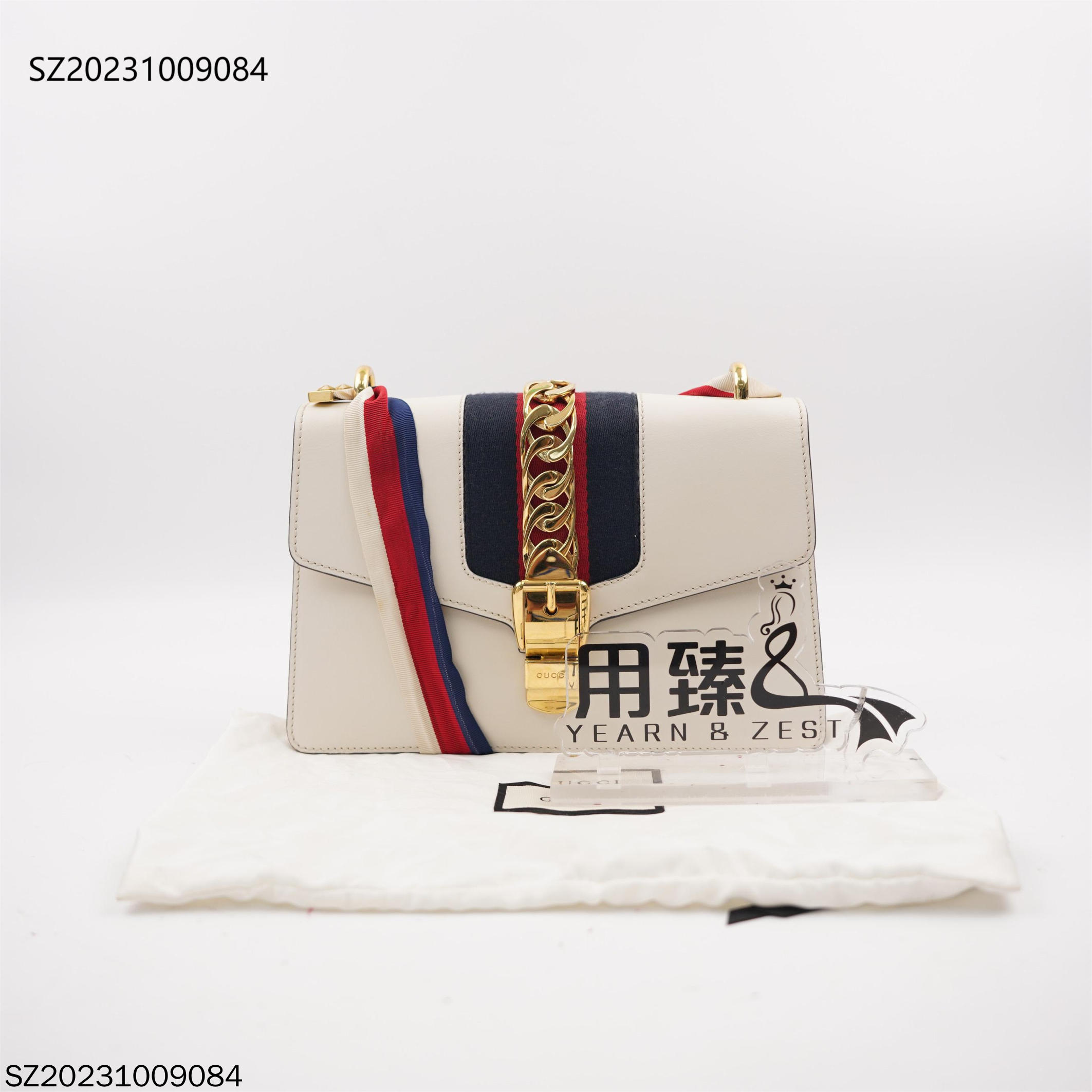 95新 GUCCI/古驰 塞尔维亚小号白色单肩斜挎包 98新XA20230830029