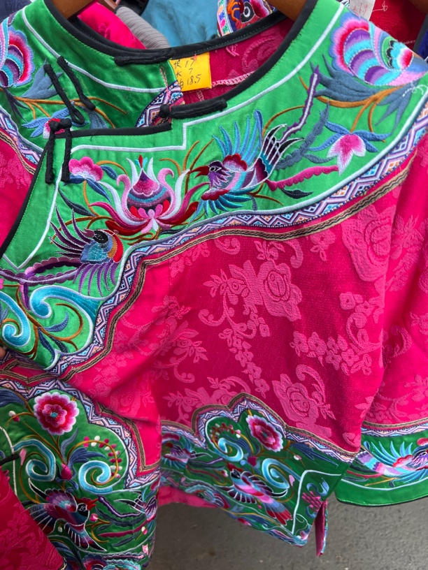 民族风刺绣上衣复古花